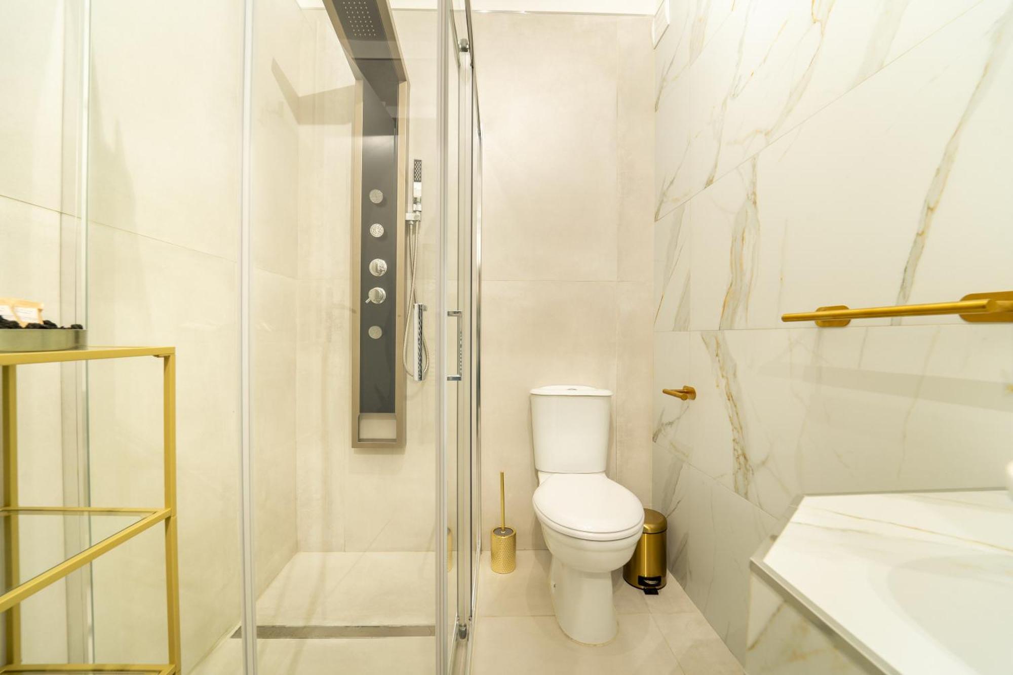 Johnny'S Suites Taormina Beach Bay Buitenkant foto